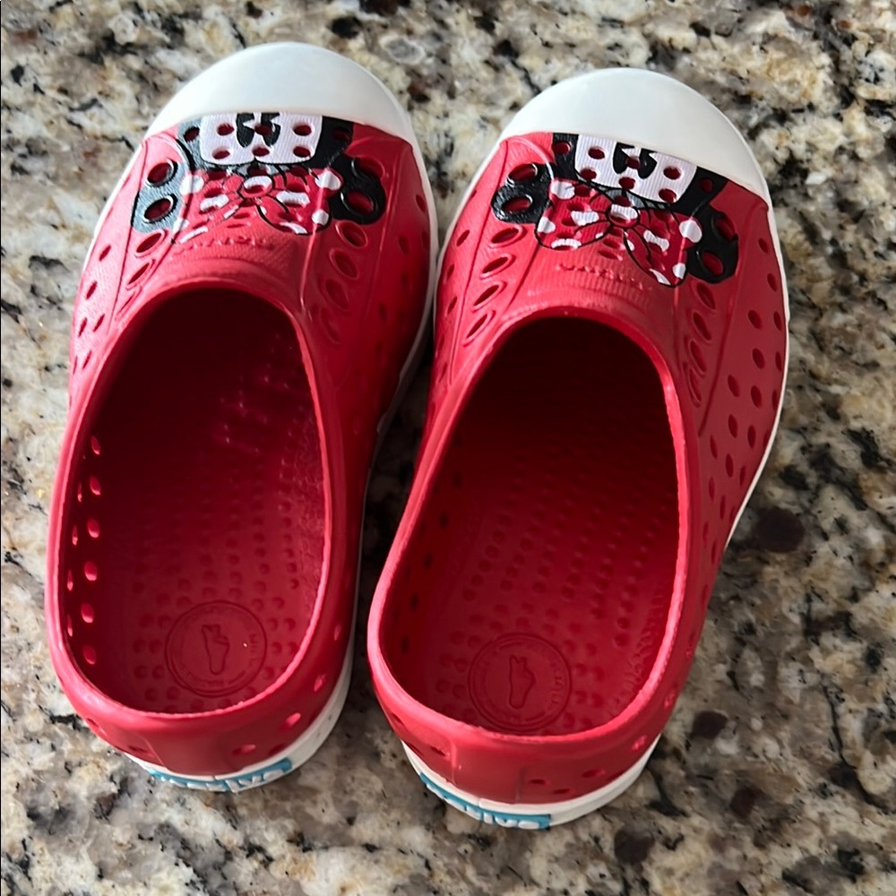 Kids Red Minnie Mouse Shoes